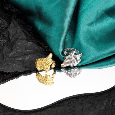 THAI SILVER Conch Shell Ring